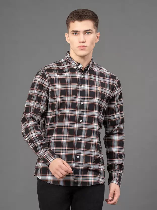 Men Regular Fit Checkered Button Down Collar Casual Shirt