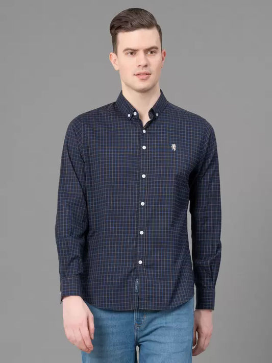 Men Regular Fit Checkered Button Down Collar Casual Shirt