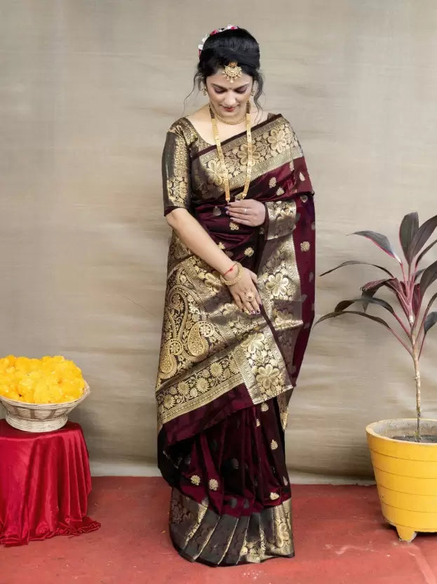 Red golden saree